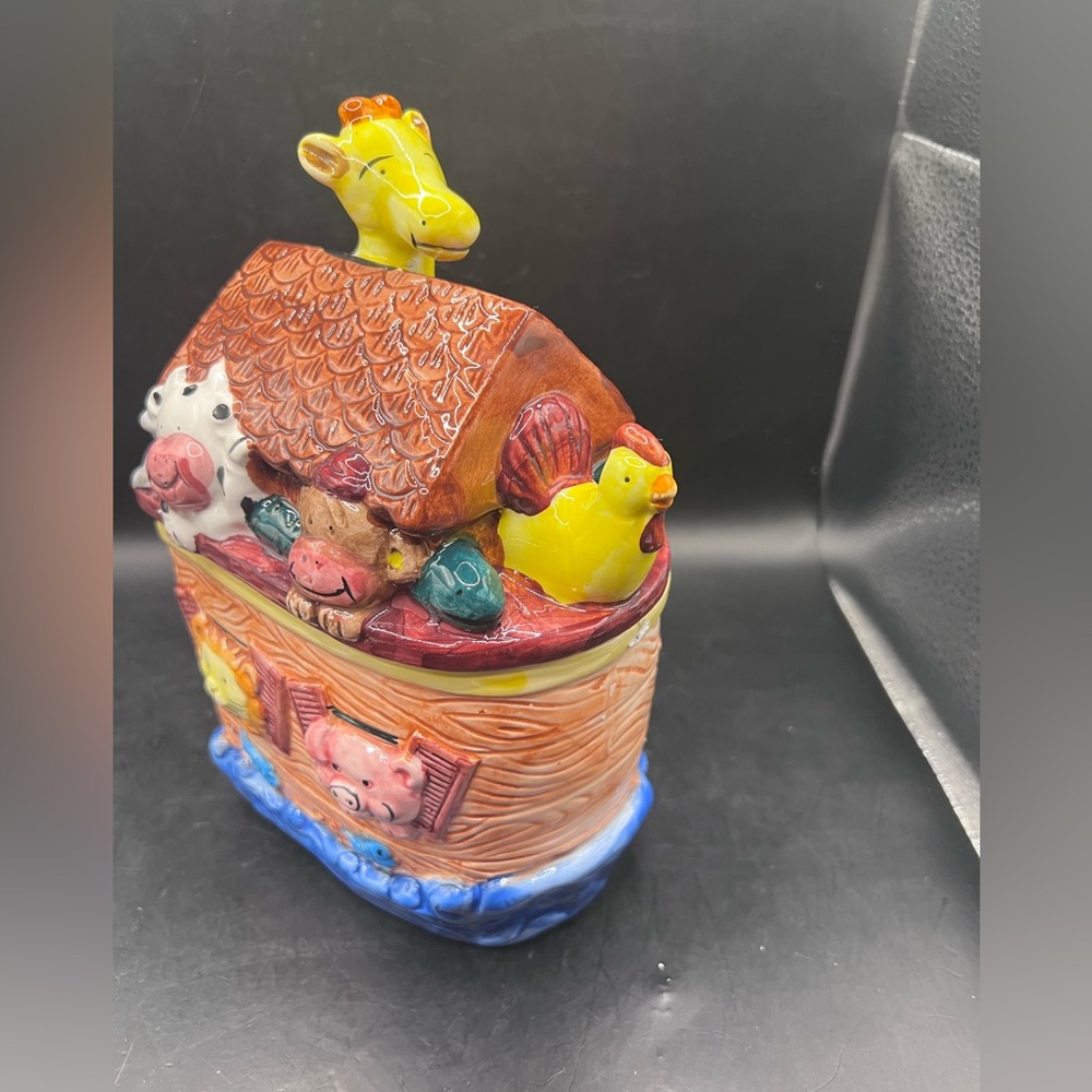 Express Vibrant Noah's Ark cookie jar